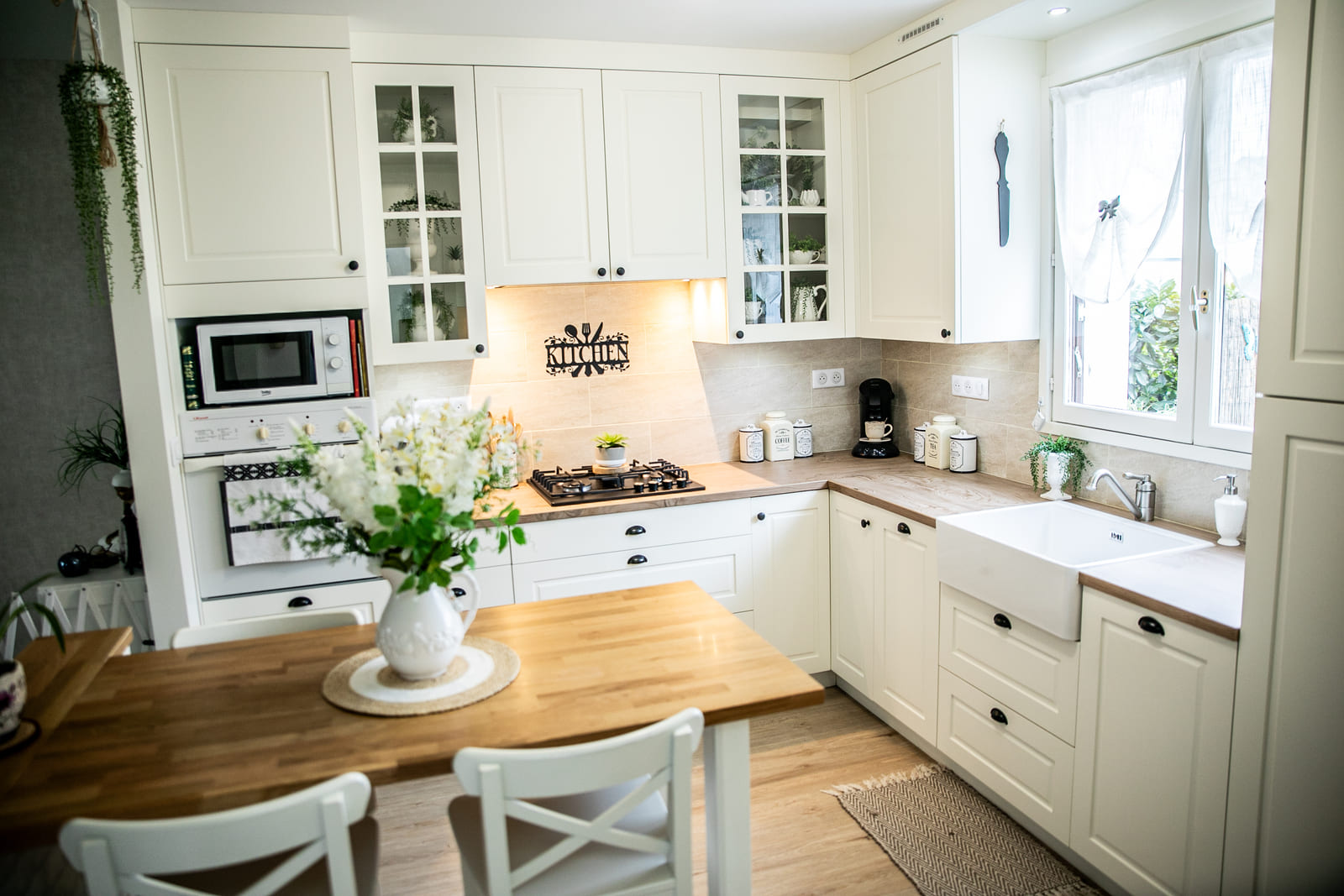Cuisine cottage blanche