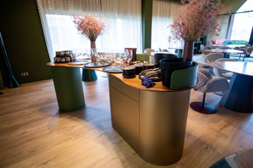 Agencement restaurant - Auberge Pom Poire - Meuble de service